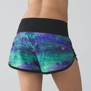 Lululemon Drop It Low Short Rio Nights Multi/Black Size 8